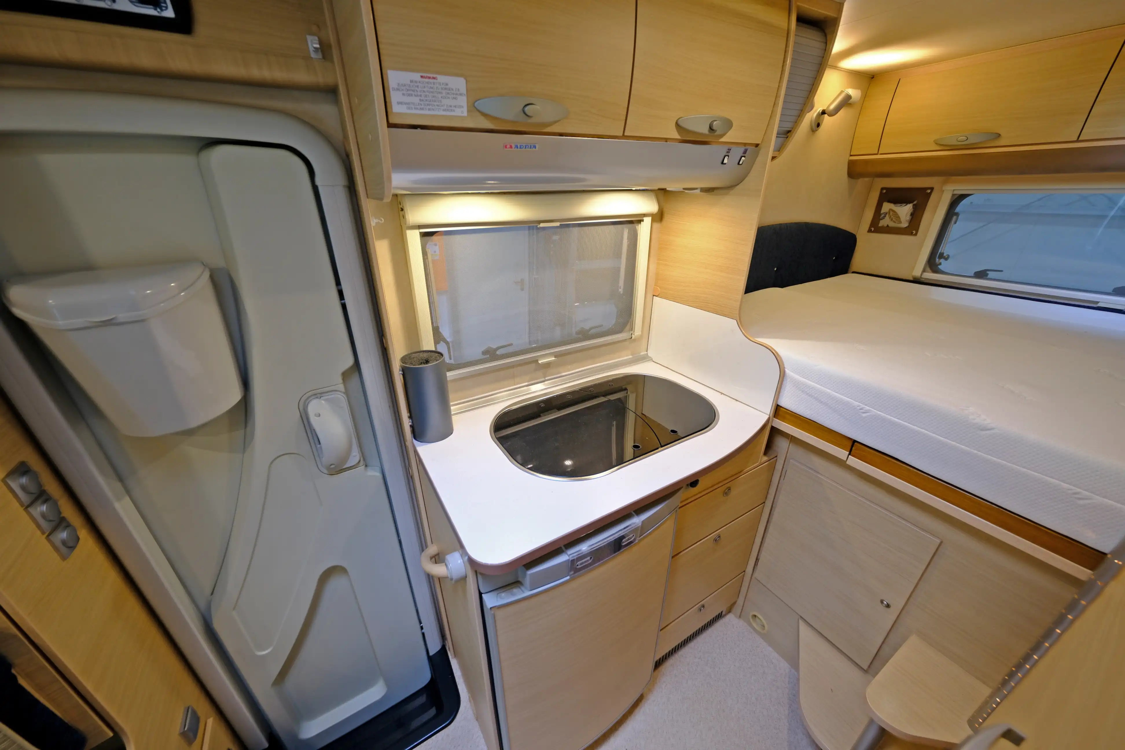 ADRIA Compact 590 SP 